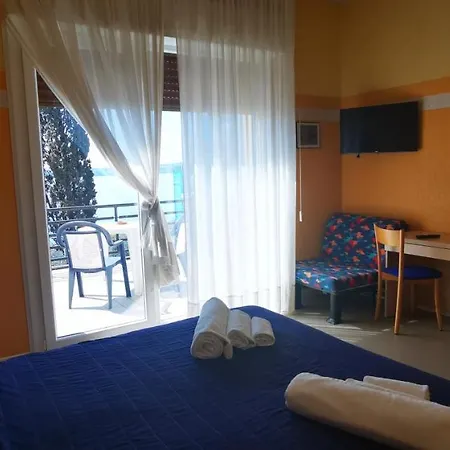 Aquavite Hotel 3*