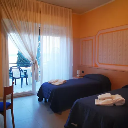 Hotel Aquavite 3*