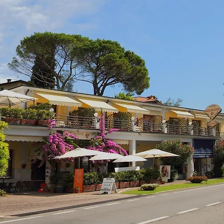 Aquavite Hotel