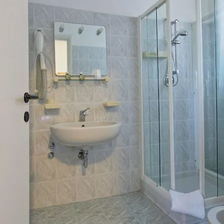 Aquavite Hotel 3*